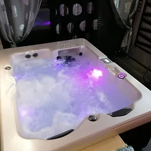 Avec Et Sauna Privatises , Bourg-en-Bresse France