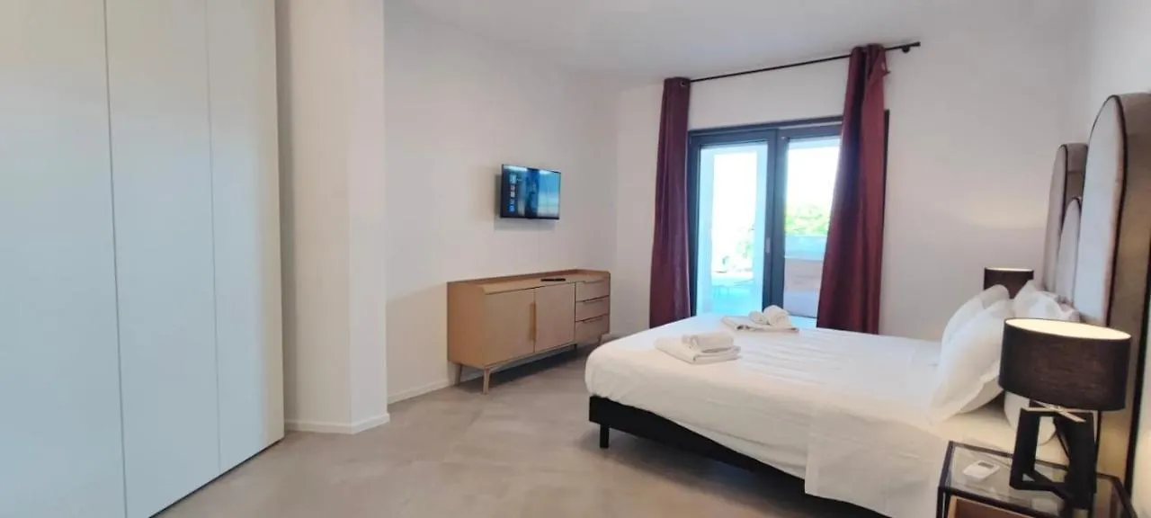 Marisabella Suite Spa 5 Bari 0*,
