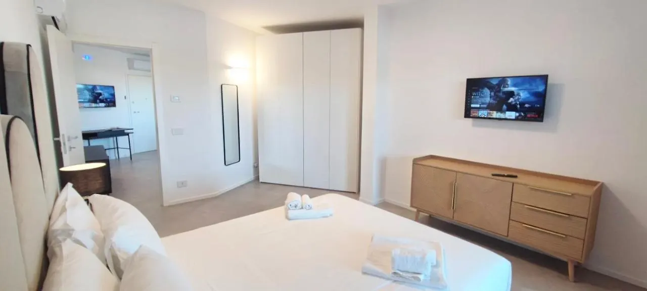 Marisabella Suite Spa 5 Bari Apartmán