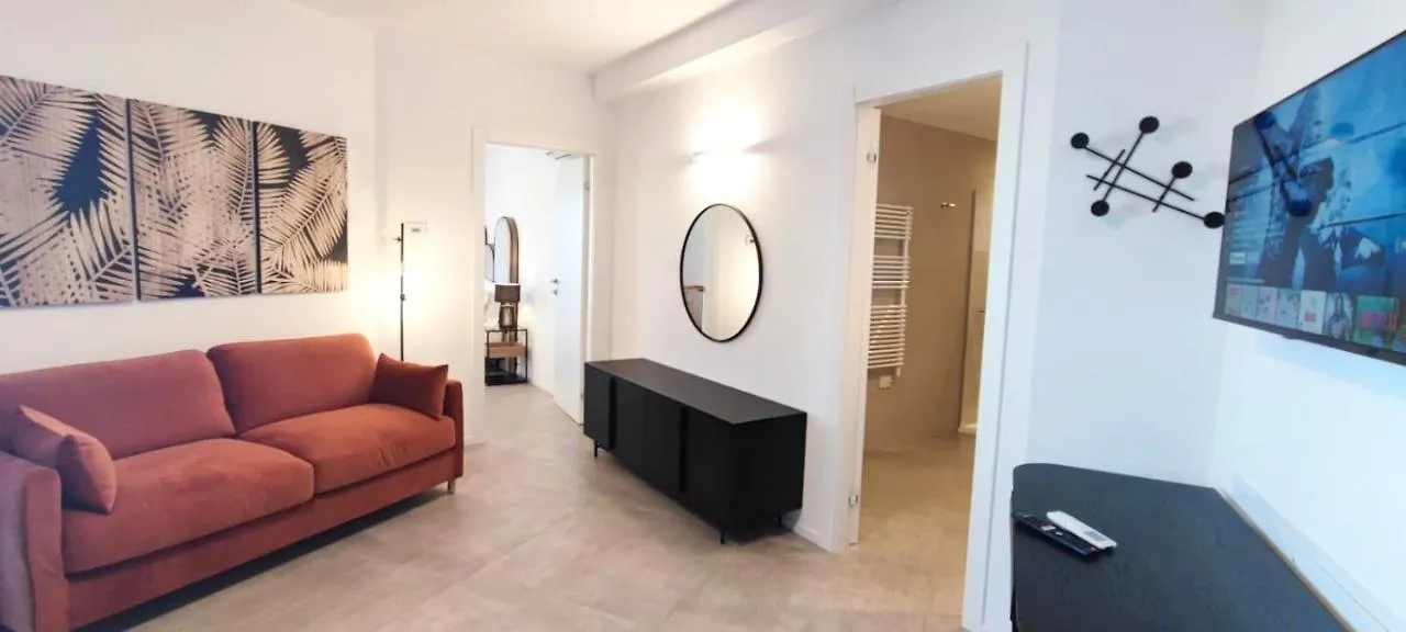 Marisabella Suite Spa 5 Bari 0*,  Itálie